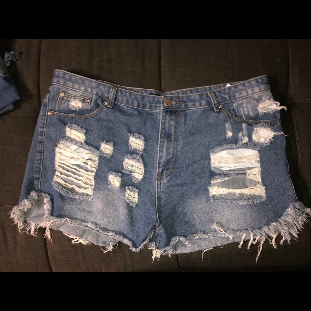 Festival Jean Shorts